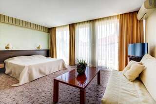 Отель Kalithea Family Hotel Созополь Люкс с 1 спальней и видом на море-3